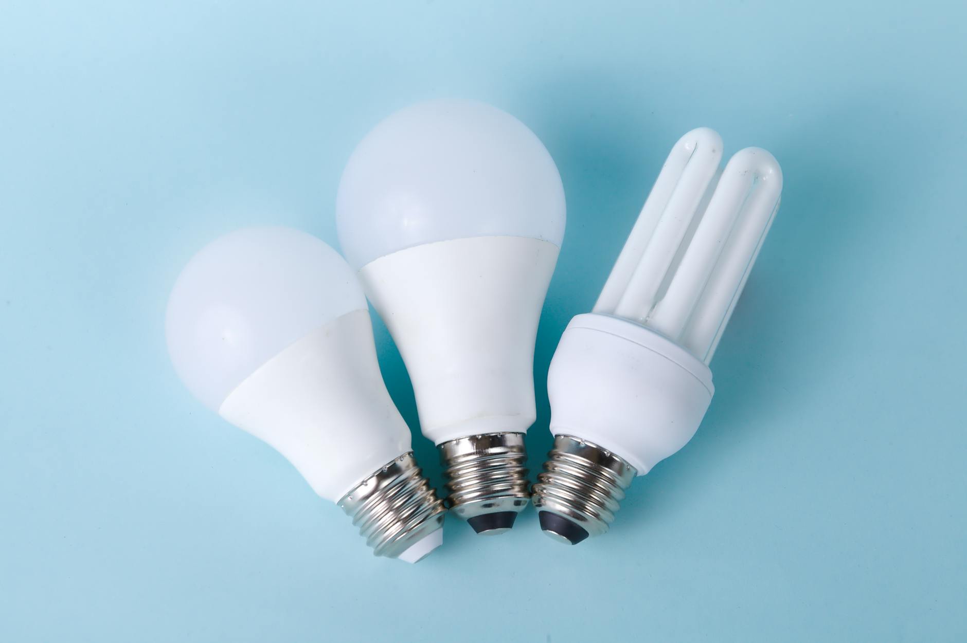 Best Energy Saving Light Bulbs: 9 Picks detailed image