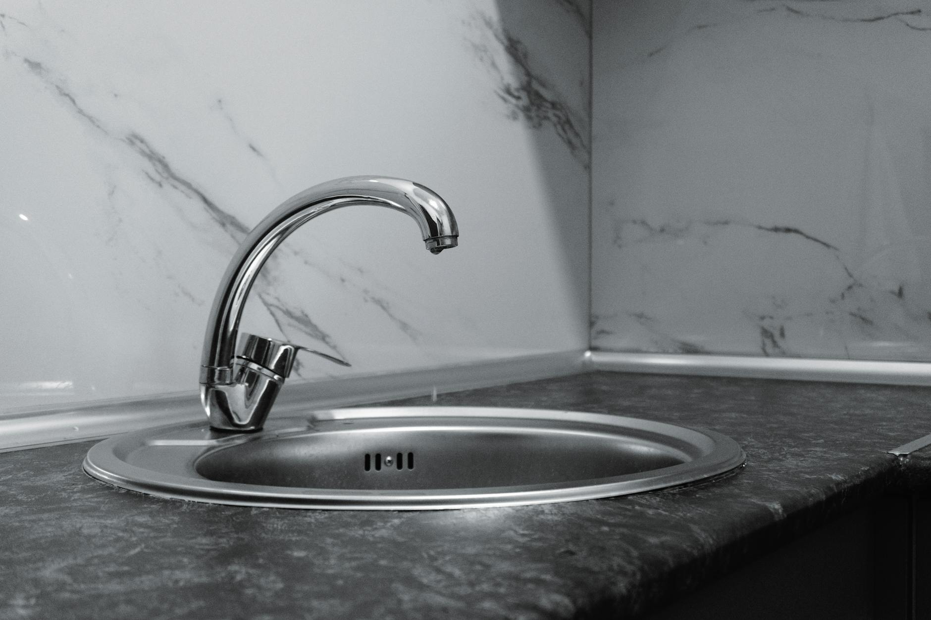 Best Faucet Aerator for Saving Water: 9 Picks in 2026