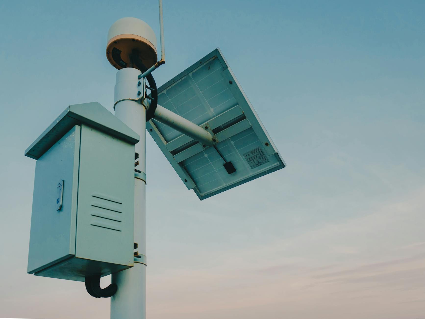 Best Solar Security Lights: 9 Picks in 2026
